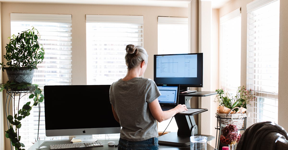 discover essential resources, tips, and guidance tailored for solopreneurs to help you grow your business, boost productivity, and achieve success on your own terms.